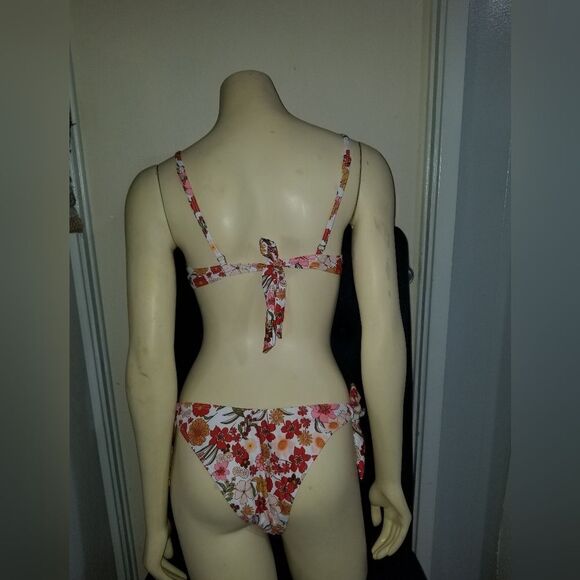 Bikini 2 pc nwot small - Picture 4 of 4